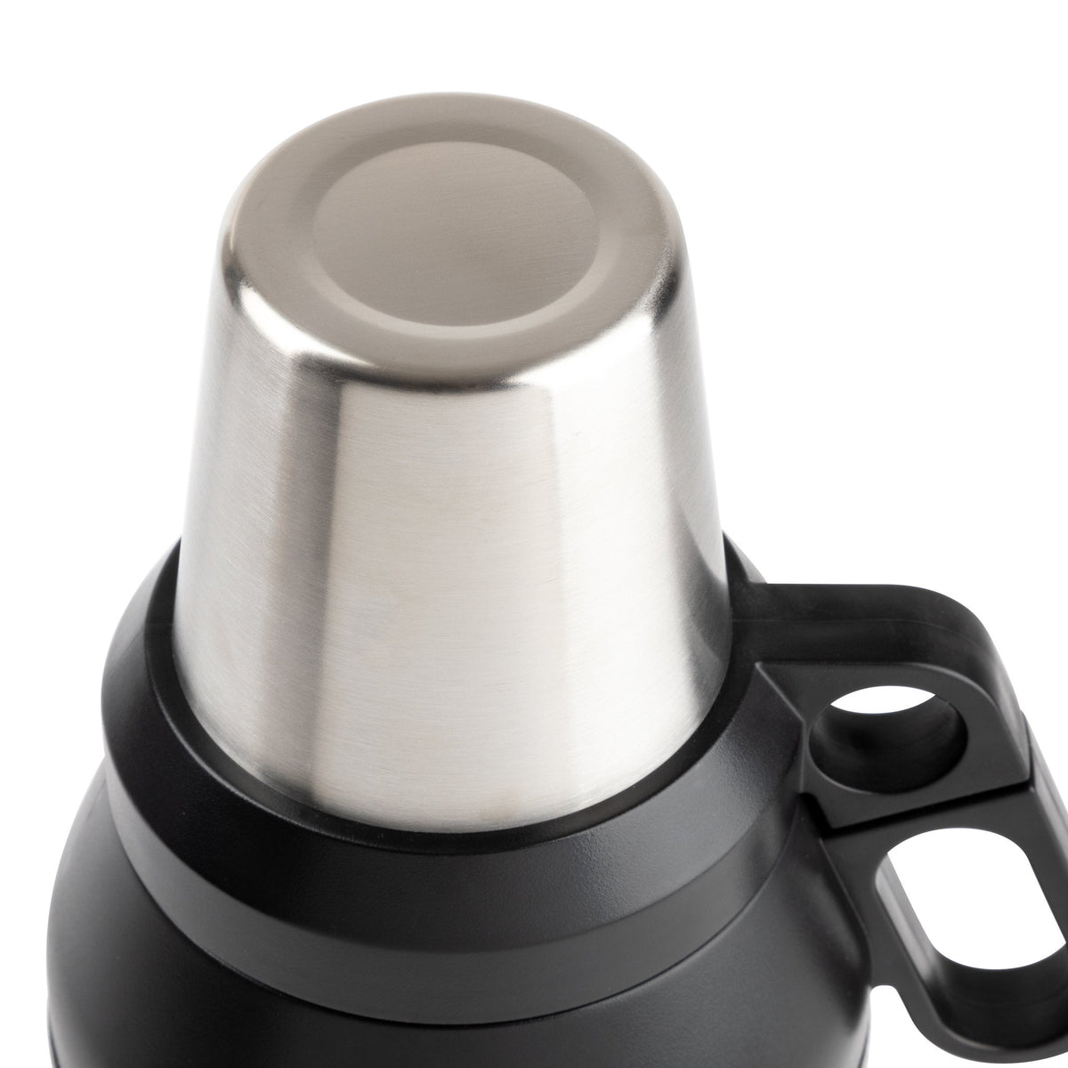 64-oz-stack-growler-w7 32701-WEB_04_0076d48d-5559-4d08-910c-361263018e65.jpg