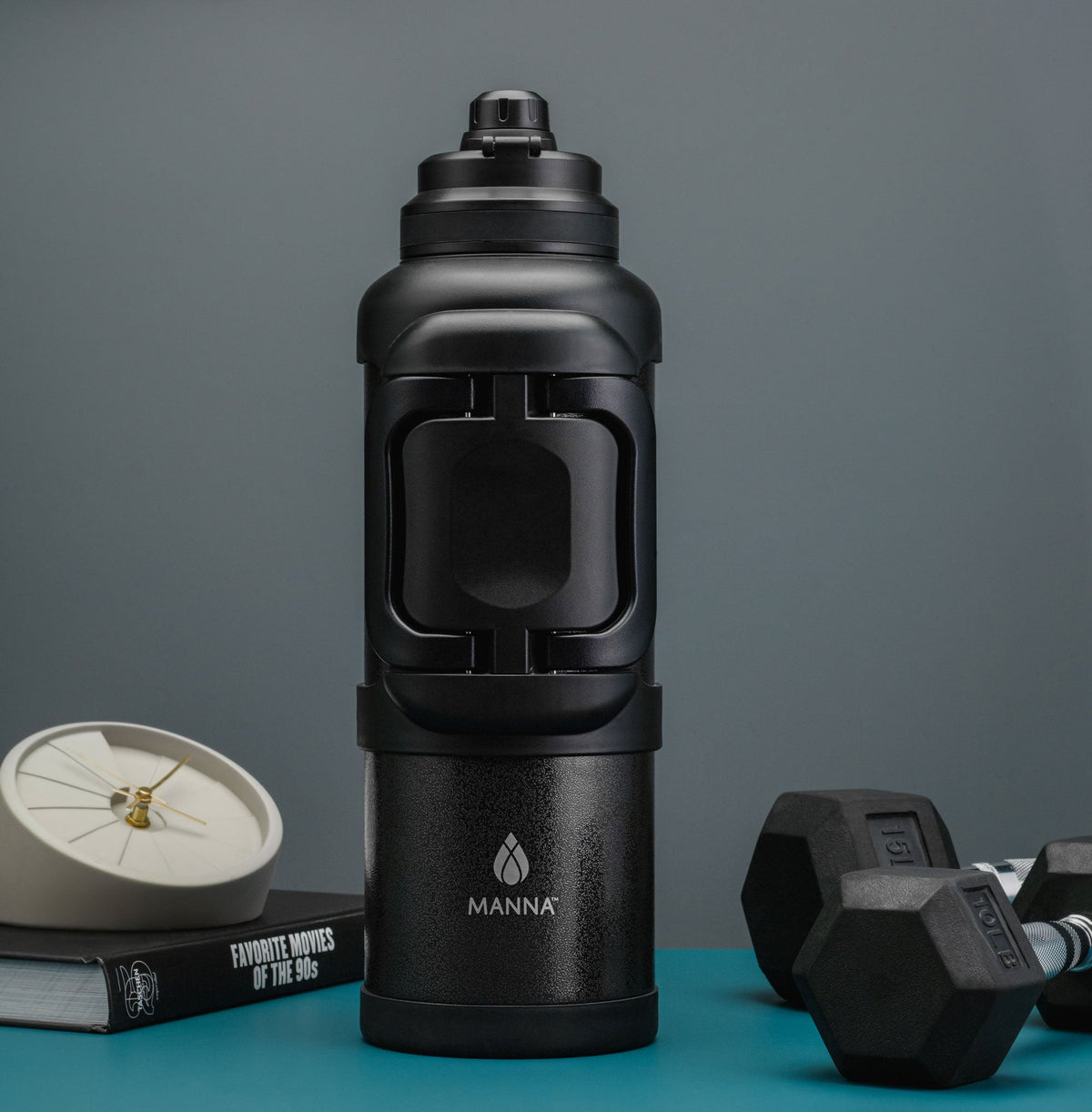 4l-titan-bottle-135-oz-b3 A0029681.jpg