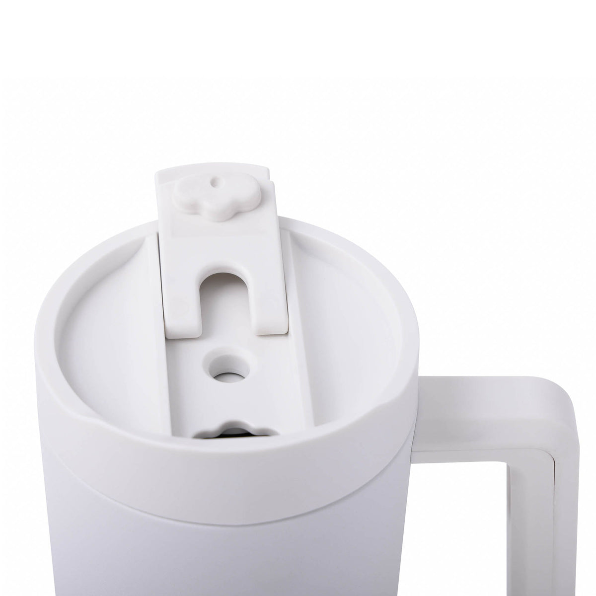 40-oz-top-tumbler-b2 CoreHome_MannaHydration_Whites_Raw-51.jpg