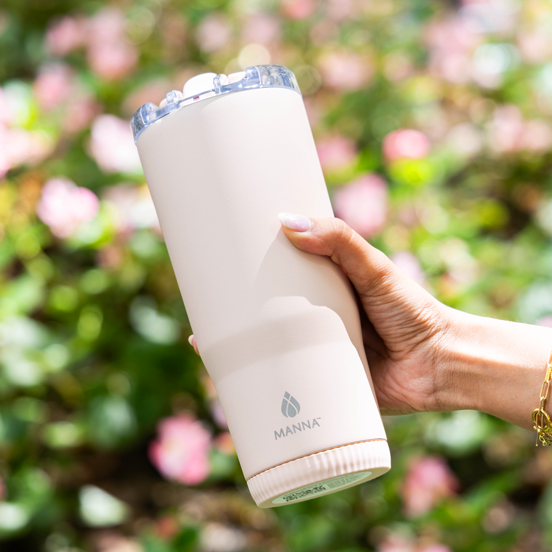 30-oz-groove-tumbler-n8 Core_Home_Manna_Lifestyle_AUG_13-11.png